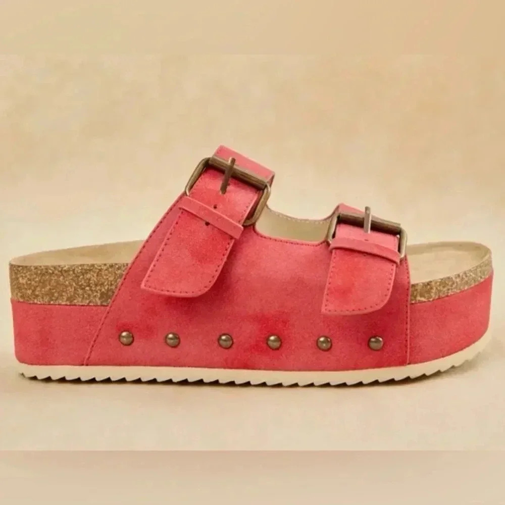 Altar'd State Red Serenna Platform Sandals New - Picture 2 of 6